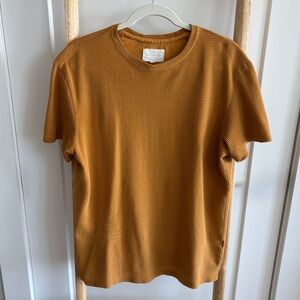 Reserved Craft Men's Short Sleeve Ribbed Tee in Mustard